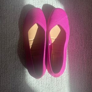 Cynthia Rowley Flats, size 8. Never worn!